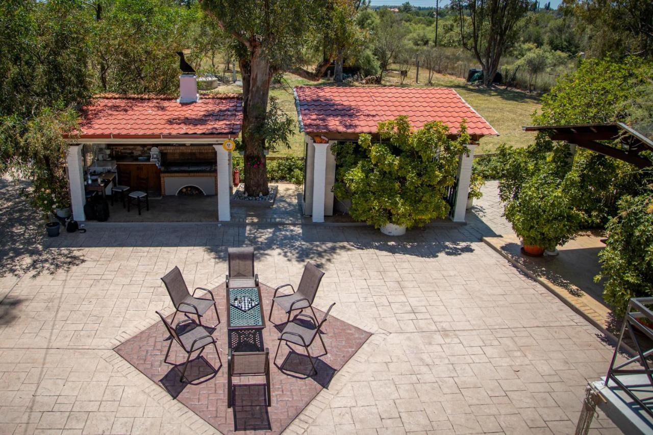 Zervos Apartments Bouka Lefkimmi (Corfu) Exterior foto