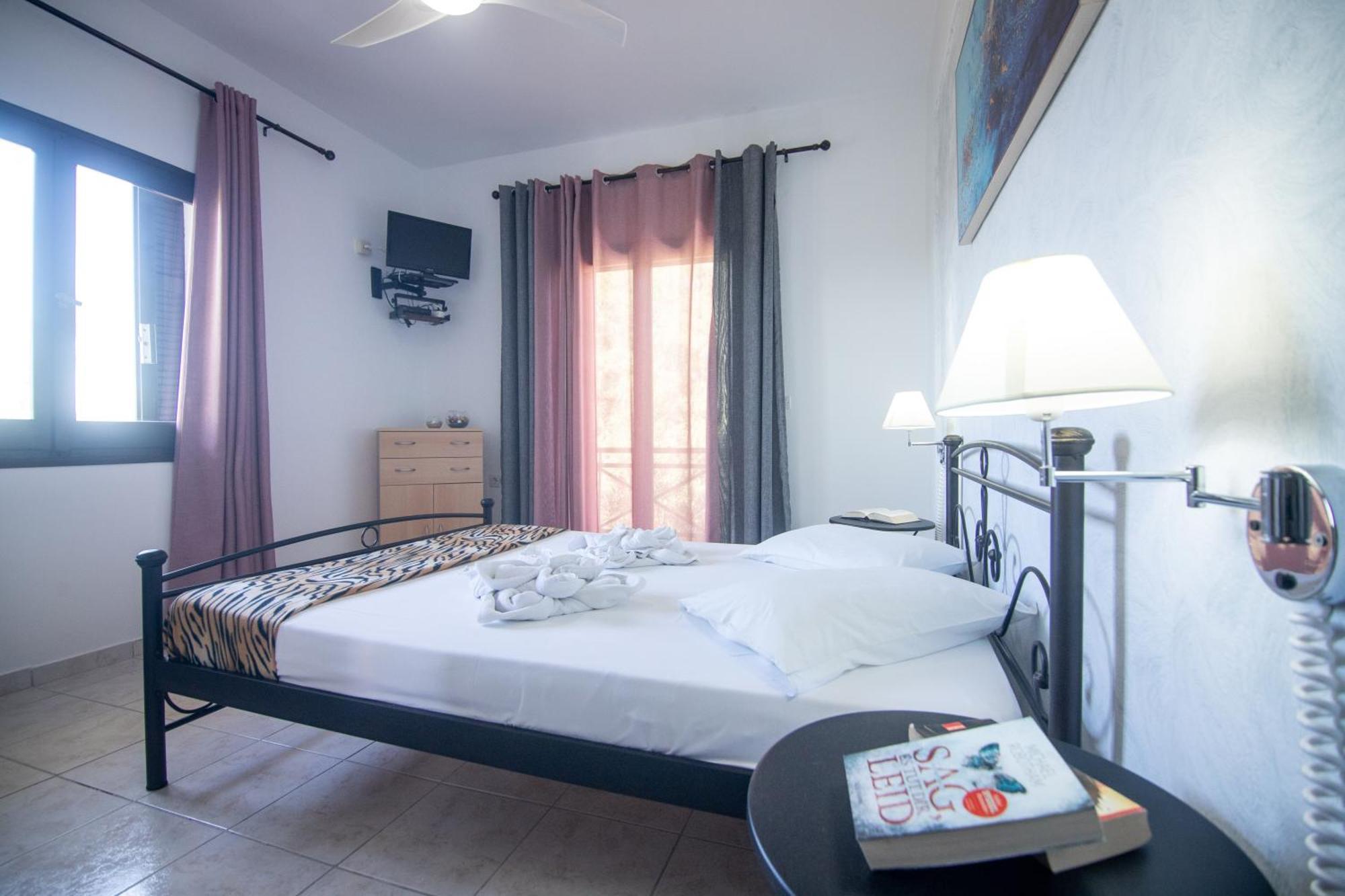 Zervos Apartments Bouka Lefkimmi (Corfu) Quarto foto